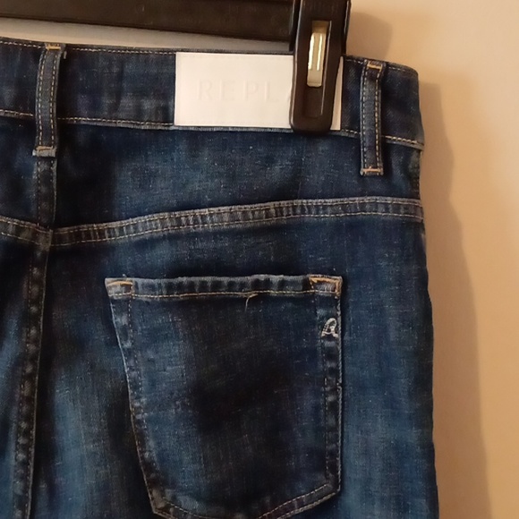 EUC REPLAY recycled Marty slim boyfit jeans - Picture 5 of 11
